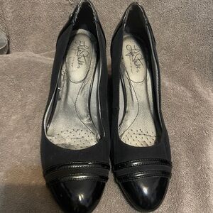 Life Stride Wedge Dress Shoes